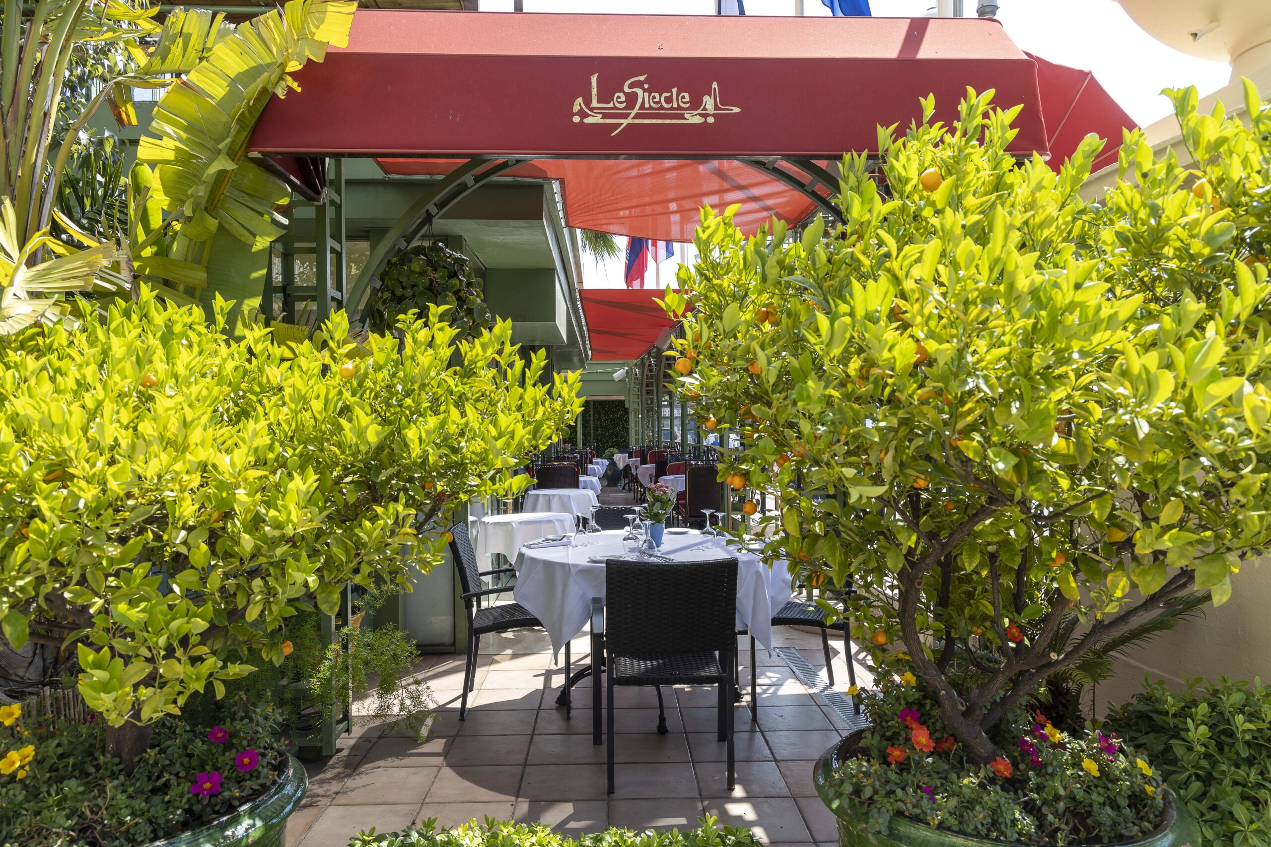 Restaurant Le Siècle - Hôtel West End Nice - Promenade des Anglais